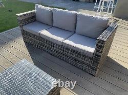 Rattan garden furniture set grey by Yakoe- Vancouver Great Condition
